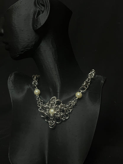 The Snowflake Choker